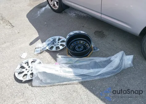 2021 Toyota Corolla Le из США, поврежденный, VIN JTDEPMAE5MJ130780